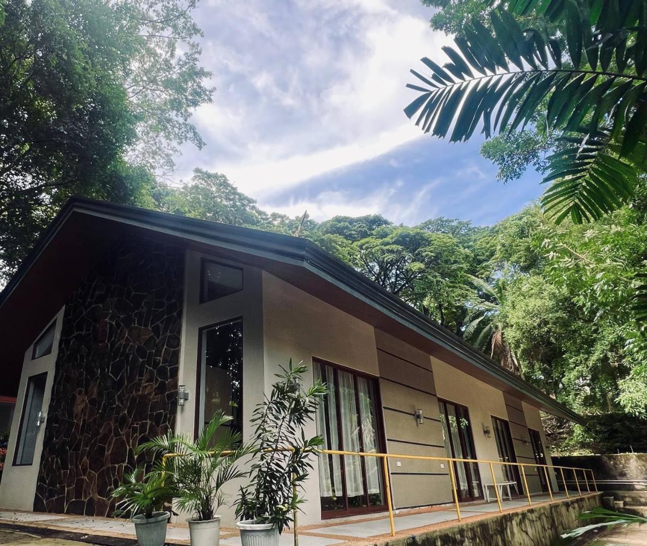 Momarco Forest Cove Танай Экстерьер фото